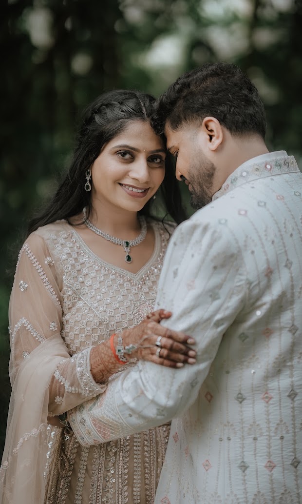 Aria & Devin — A Tuscan Vow
